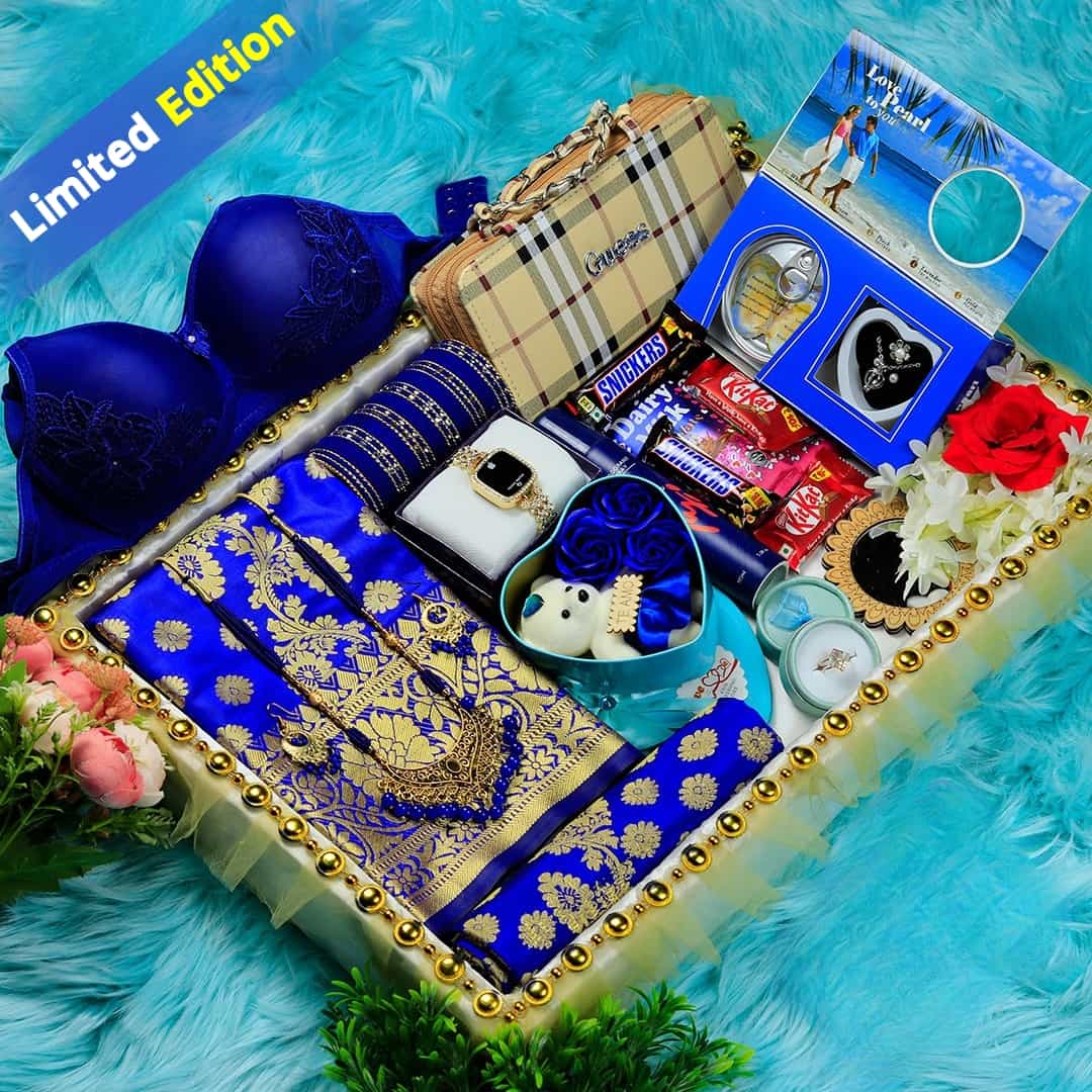 নীল লতা কাতান শাড়ী কম্ব